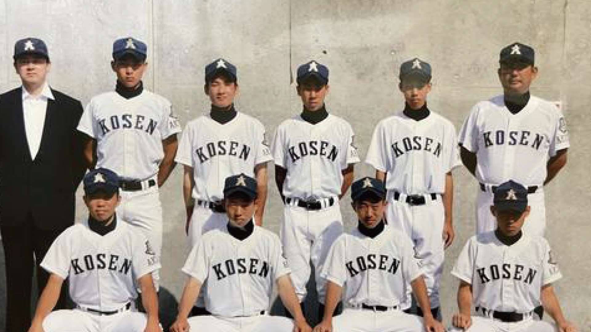 高校では秋田高専に進学、野球部に入部。